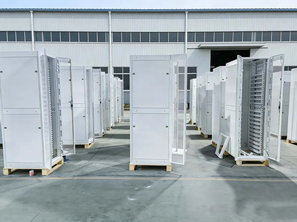 LZY Data Center Cabinets in Redmond